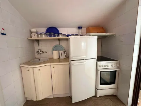 Sale, two bedroom apartment, 82m², Lazi, Budva - image 8