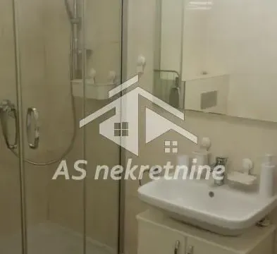 Izdavanje, jednosoban stan, 45m², Tašmajdan, Palilula Sve Podlokacije - image 21