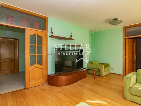 Sale, four bedroom apartment, 193m², Kruševac, Podgorica - image 4