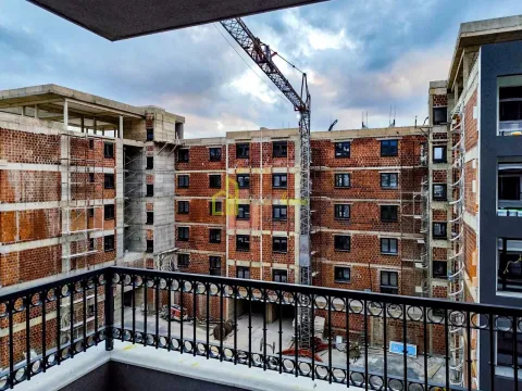 Prodaja, dvosoban stan, 69m², Šušanj, Bar - image 4