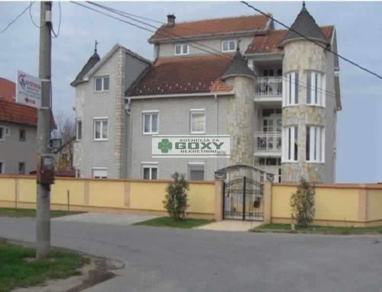 Sale, house, 650m², Altina, Beograd