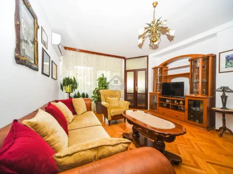 Prodaja, dvosoban stan, 80m², Zabjelo, Podgorica - image 1