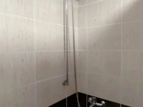 Izdavanje, jednosoban stan, 34m², Lazi, Budva - image 9