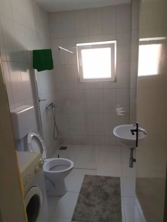 Prodaja, kuća, 180m², Surdulica, Srbija