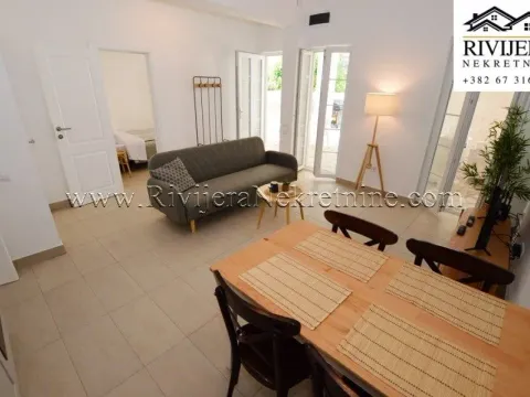 Prodaja, dvosoban stan, 70m², Baošići, Herceg Novi - image 1