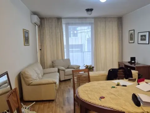 Stan in Kalenić Pijaca