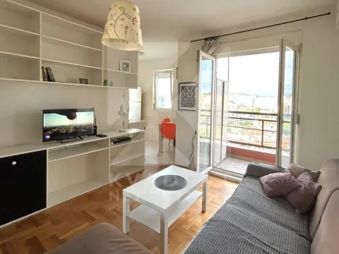 Izdavanje, garsonjera, 28m², Zabjelo, Podgorica - image 1