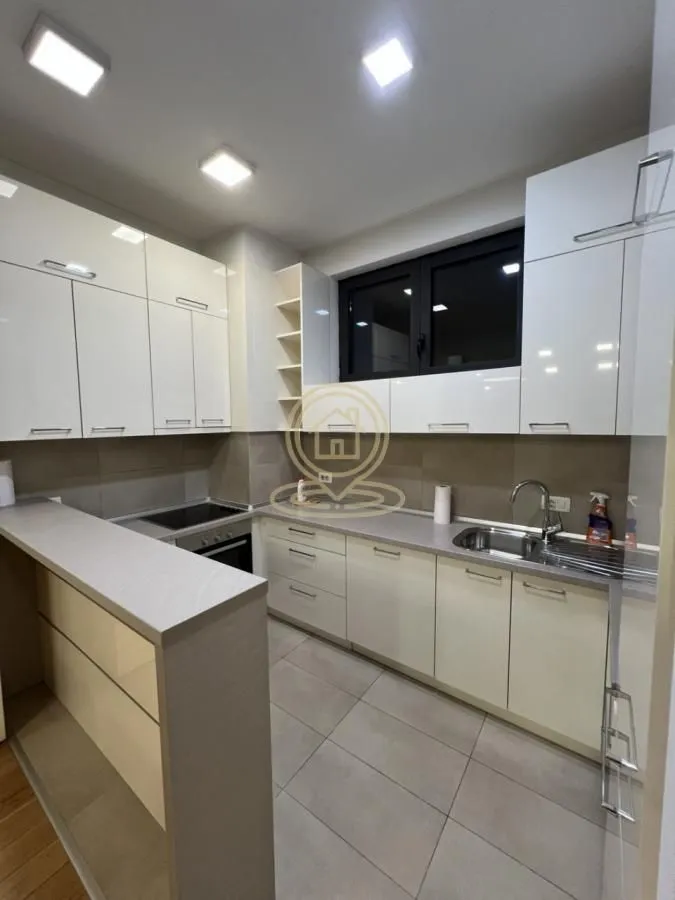 Rent, three bedroom apartment, 87m², Palilula Sve Podlokacije, Beograd