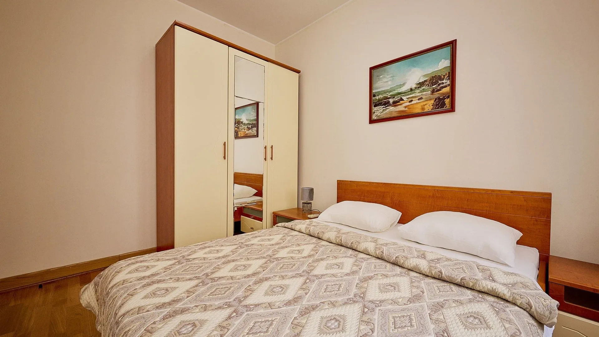 Sale, apartment, 89m², Sveti Stefan, Budva