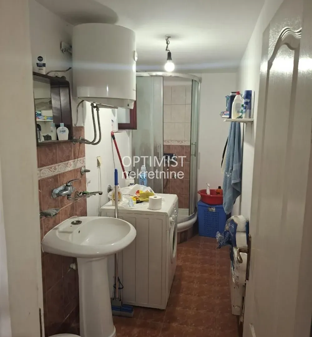 Sale, house, 98m², Zemun Meandri, Zemun Sve Podlokacije