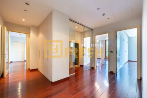 Prodaja, trosoban stan, 188m², Preko Morače, Podgorica - image 9
