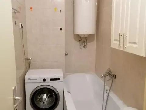 Rent, one bedroom apartment, 40m², Bulevar Oslobodjenja, Novi Sad Sve Podlokacije - image 9