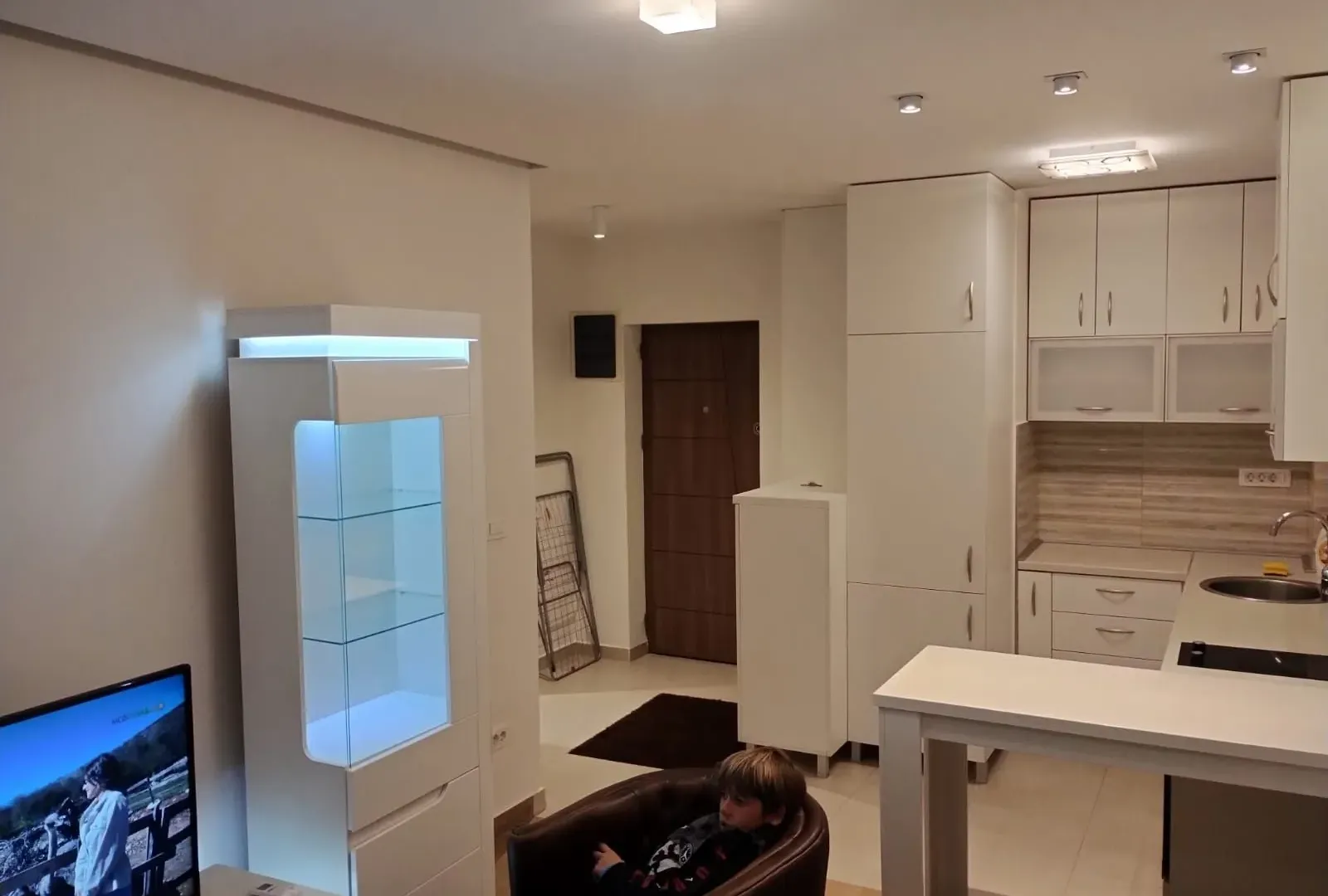 Rent, one bedroom apartment, 38m², Gintaš, Podgorica