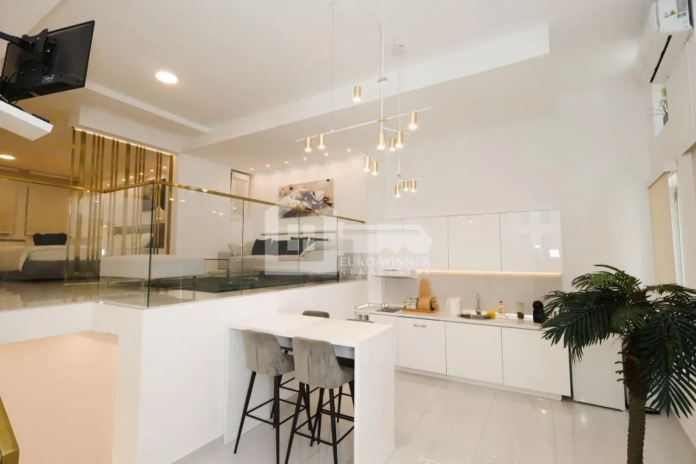 Sale, two bedroom apartment, 109m², Vračar Hram, Vračar Sve Podlokacije