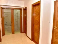 Rent, four bedroom apartment, 130m², Centar, Podgorica - image 6