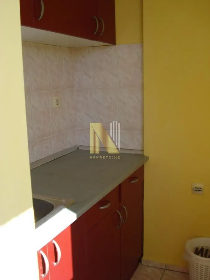 Izdavanje, jednosoban stan, 28m², Nova Detelinara, Novi Sad Sve Podlokacije