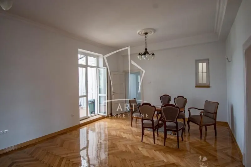 Sale, four bedroom apartment, 125m², Centar Sve Podlokacije, Beograd