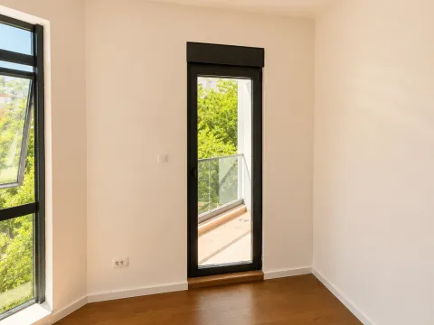 Rent, office space, 41m², Kod Capital Plaze, Podgorica - image 9
