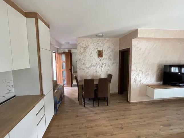 Rent, one bedroom apartment, 55m², Podkošljun, Budva