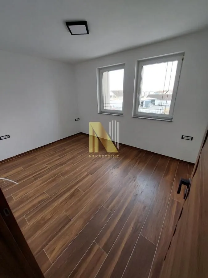 Rent, office space, 250m², Veternik, Novi Sad Sve Podlokacije
