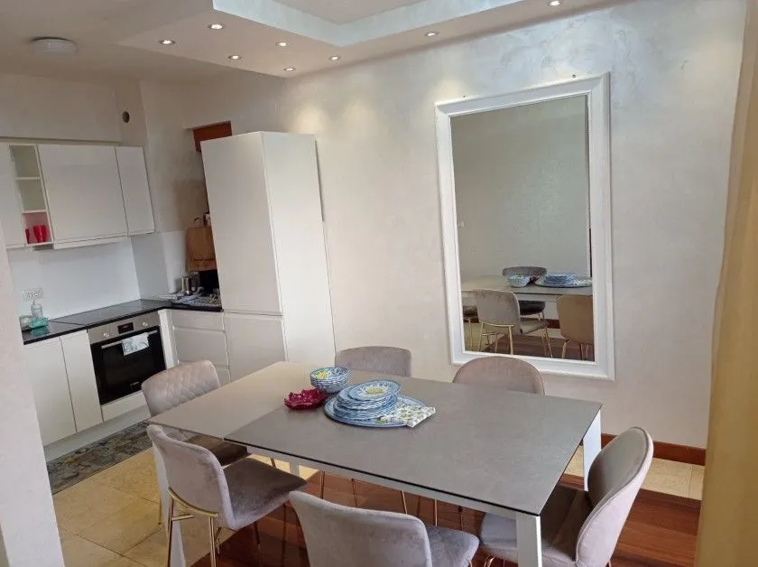 Rent, four bedroom apartment, 140m², Centar, Podgorica