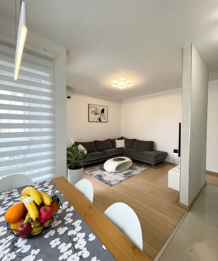 Rent, three bedroom apartment, 72m², City Kvart, Podgorica