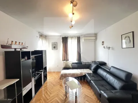 Izdavanje, jednosoban stan, 50m², Zabjelo, Podgorica - image 1