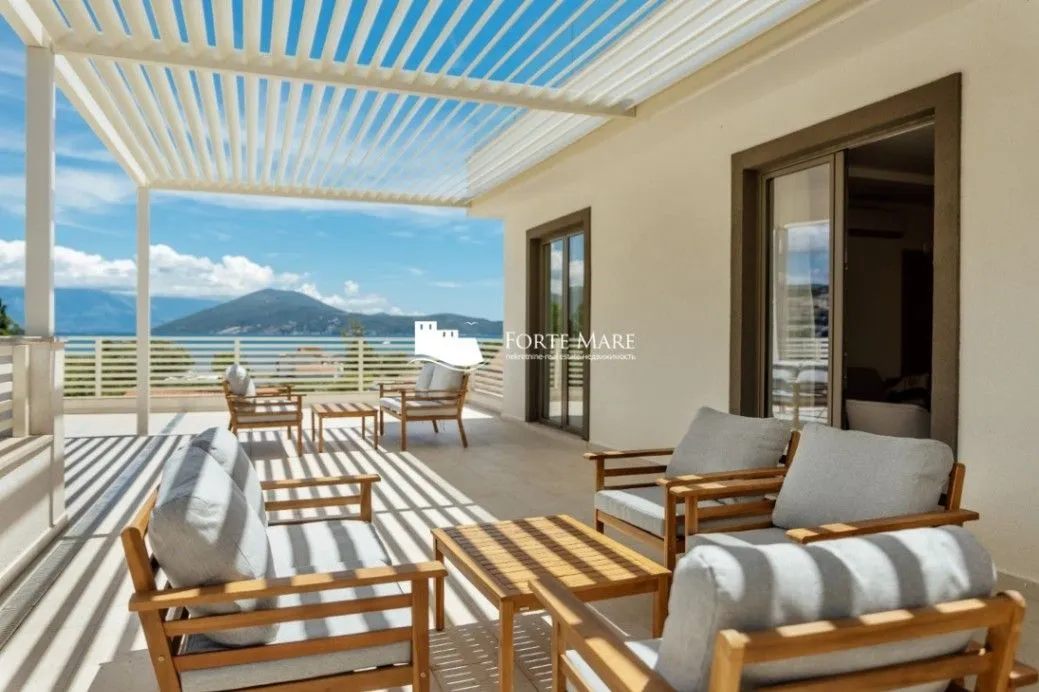 Prodaja, dvosoban stan, 76m², Sutorina, Herceg Novi