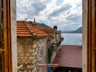 Prodaja, jednosoban stan, 42m², Perast, Kotor - image 2