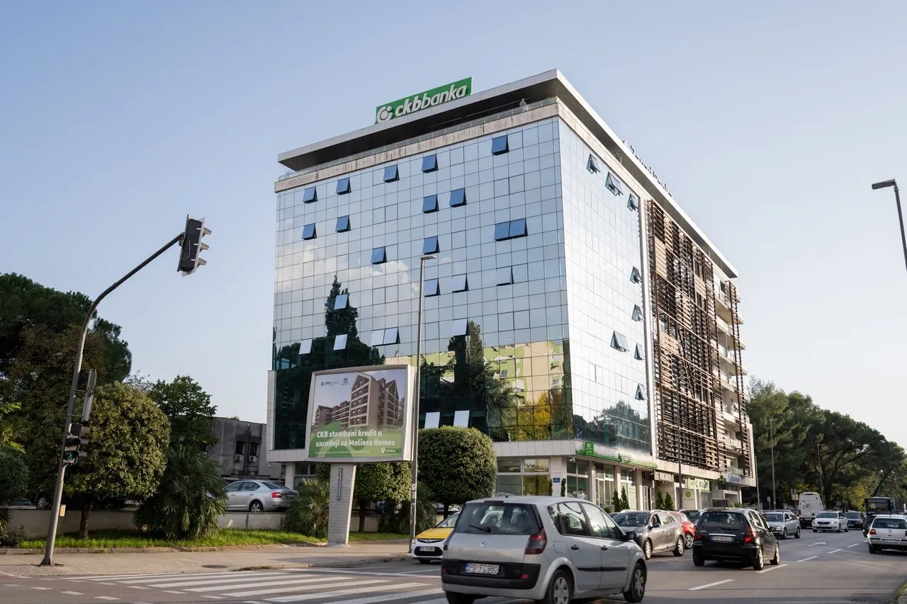 Prodaja, stan, 220m², Preko Morače, Podgorica