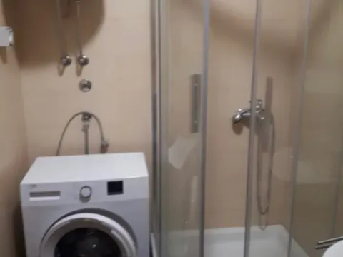 Izdavanje, jednosoban stan, 45m², Stari Aerodrom, Podgorica - image 6