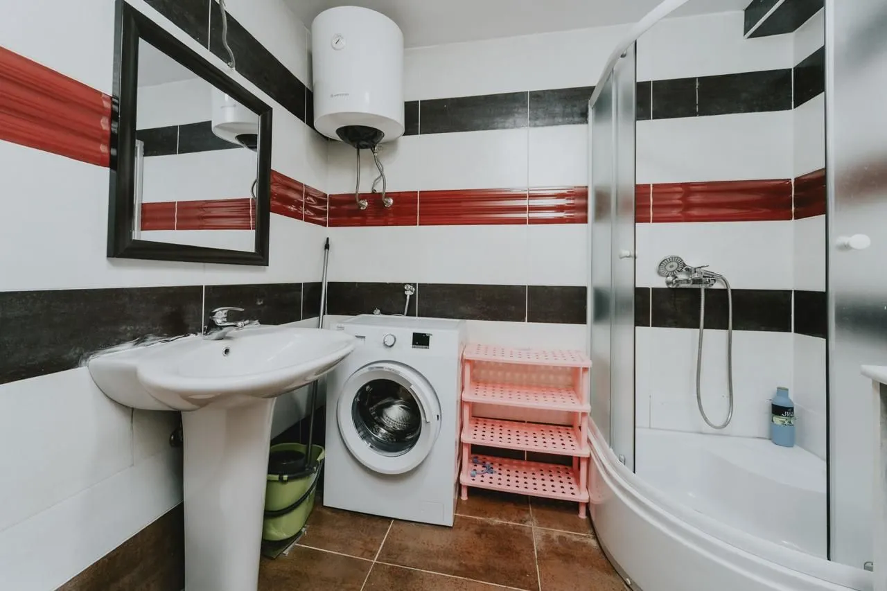 Prodaja, stan, 100m², Budva, Crna Gora