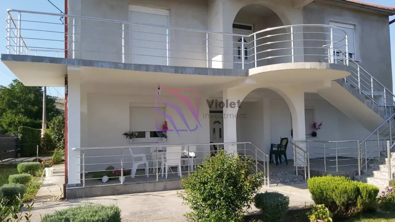 Rent, two bedroom apartment, 130m², Tološi, Podgorica