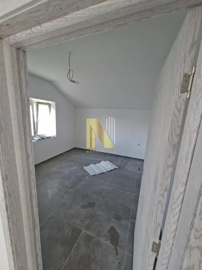 Prodaja, trosoban stan, 80m², Klisa, Novi Sad Sve Podlokacije