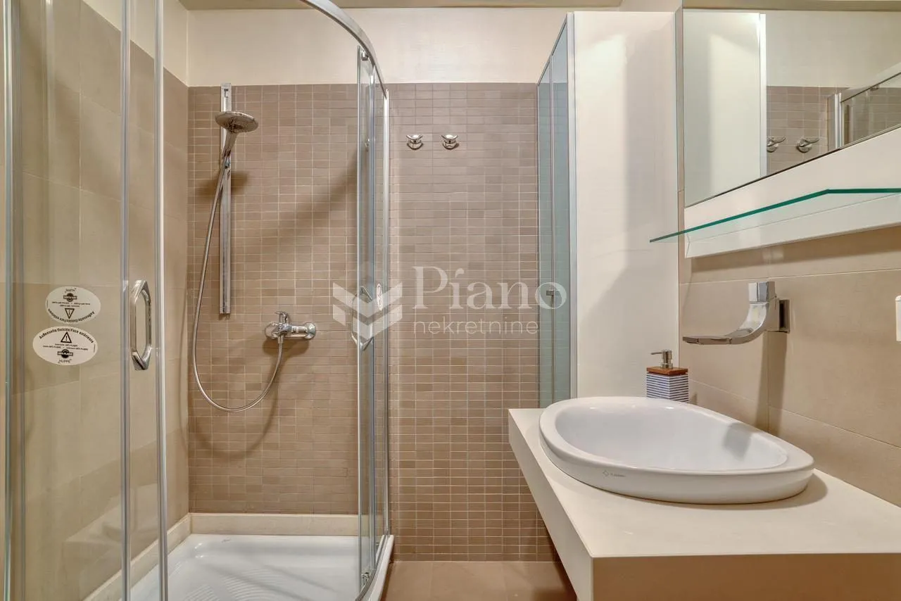 Rent, two bedroom apartment, 90m², Centar, Podgorica