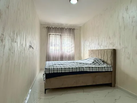 Rent, one bedroom apartment, 45m², Budva, Crna Gora - image 5