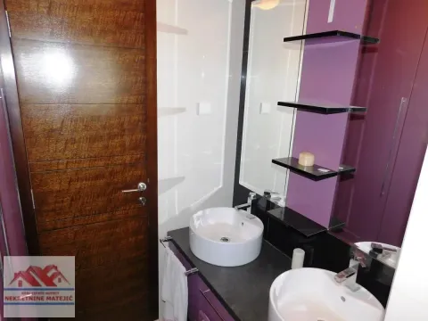 Sale, house, 300m², Kragujevac, Srbija - image 41