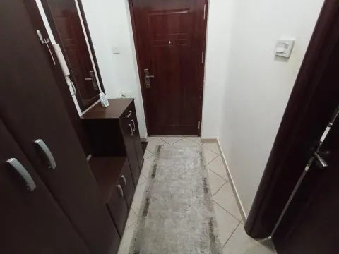 Izdavanje, dvosoban stan, 58m², Podgorica, Crna Gora - image 4