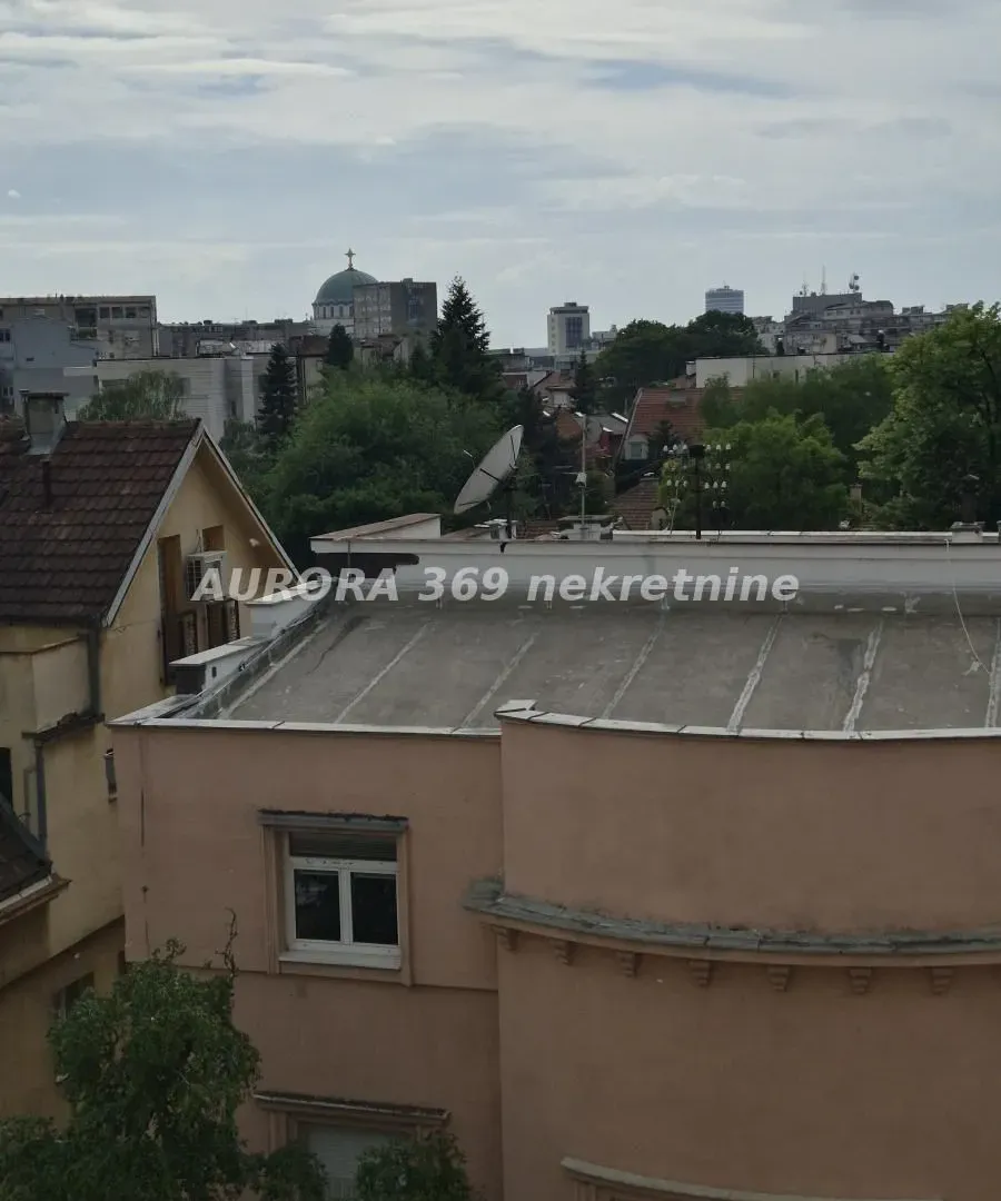 Prodaja, trosoban stan, 75m², Vračar Sve Podlokacije, Beograd