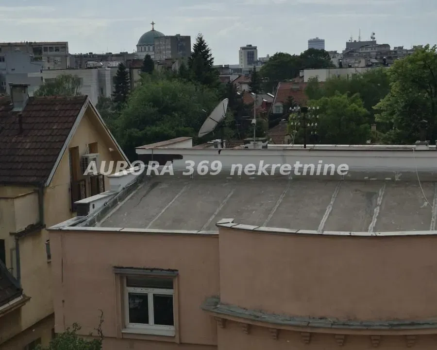 Prodaja, trosoban stan, 75m², Vračar Sve Podlokacije, Beograd