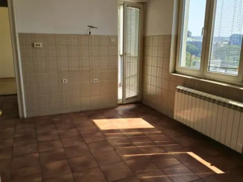 Izdavanje, stan, 160m², Stari Grad, Beograd - image 11