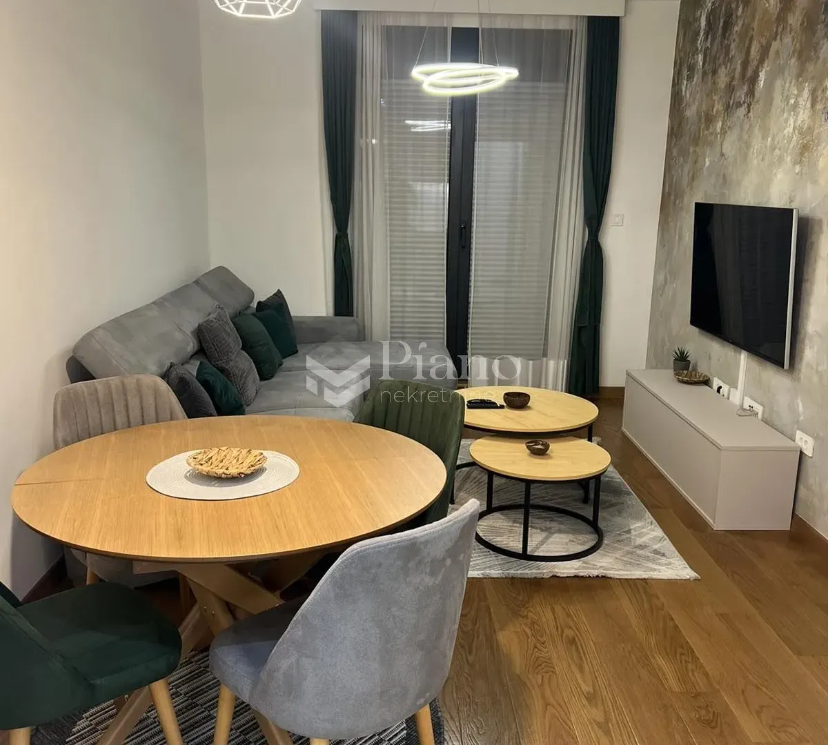 Izdavanje, jednosoban stan, 42m², Tološka šuma, Podgorica