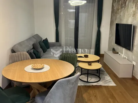 Izdavanje, jednosoban stan, 42m², Tološka šuma, Podgorica - image 2