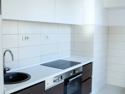 Sale, three bedroom apartment, 152m², Petrovac, Budva - image 5