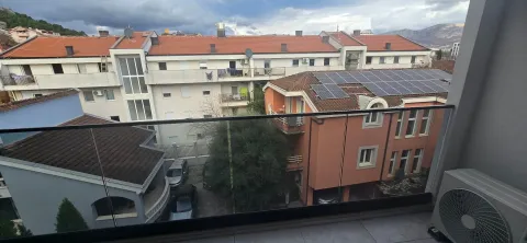 Prodaja, jednosoban stan, 47m², Vezirov Most, Podgorica - image 9