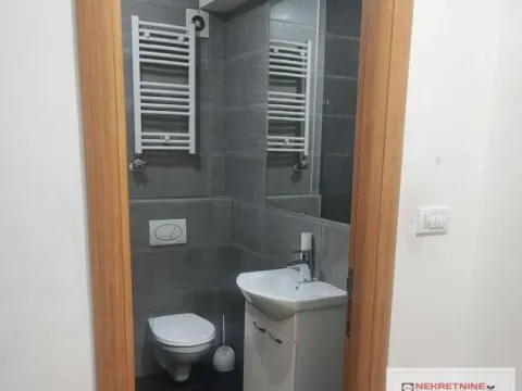 Izdavanje, jednosoban stan, 40m², Petrovaradin, Novi Sad - image 9