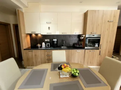 Sale, house, 499m², Zlatibor, Srbija - image 6