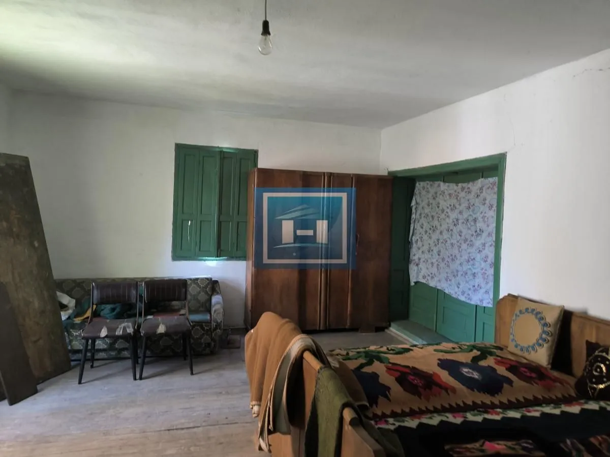 Prodaja, kuća, 824m², Brestovo, Despotovac