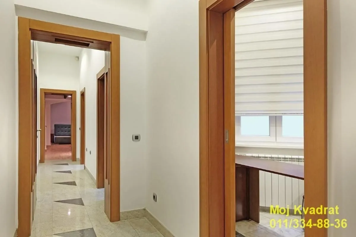 Rent, office space, 120m², Kalemegdan, Beograd