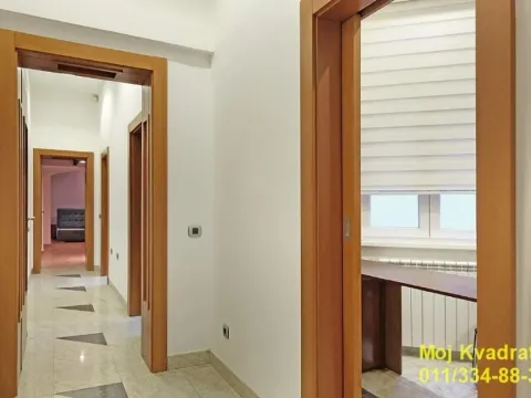 Izdavanje, poslovni prostor, 120m², Kalemegdan, Beograd - image 10